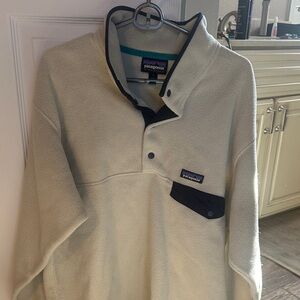 Patagonia Off-White Fleece with Black Accents